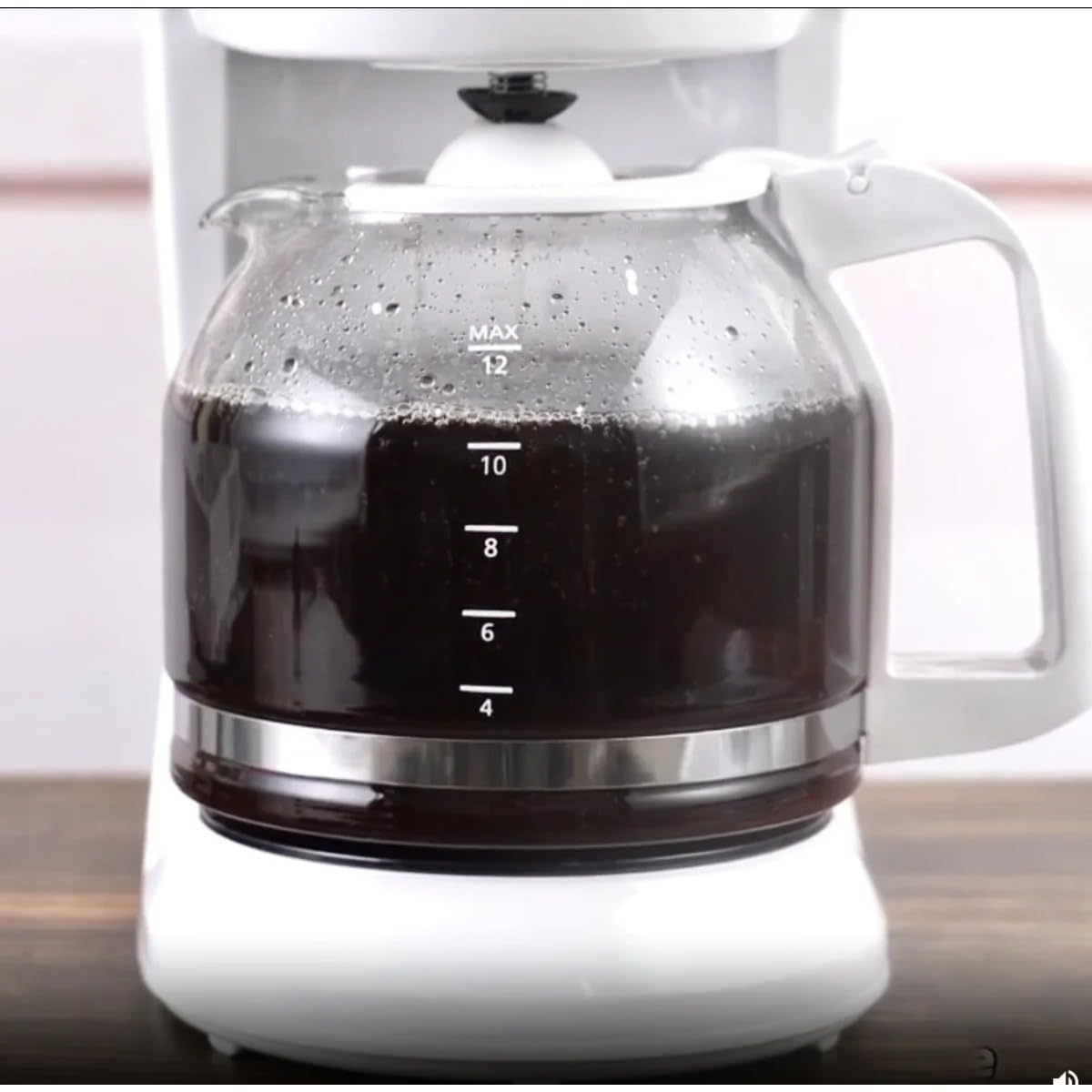 12-Cup Coffee Maker with Non-Drip Carafe, Keep Hot Plate, Black X449