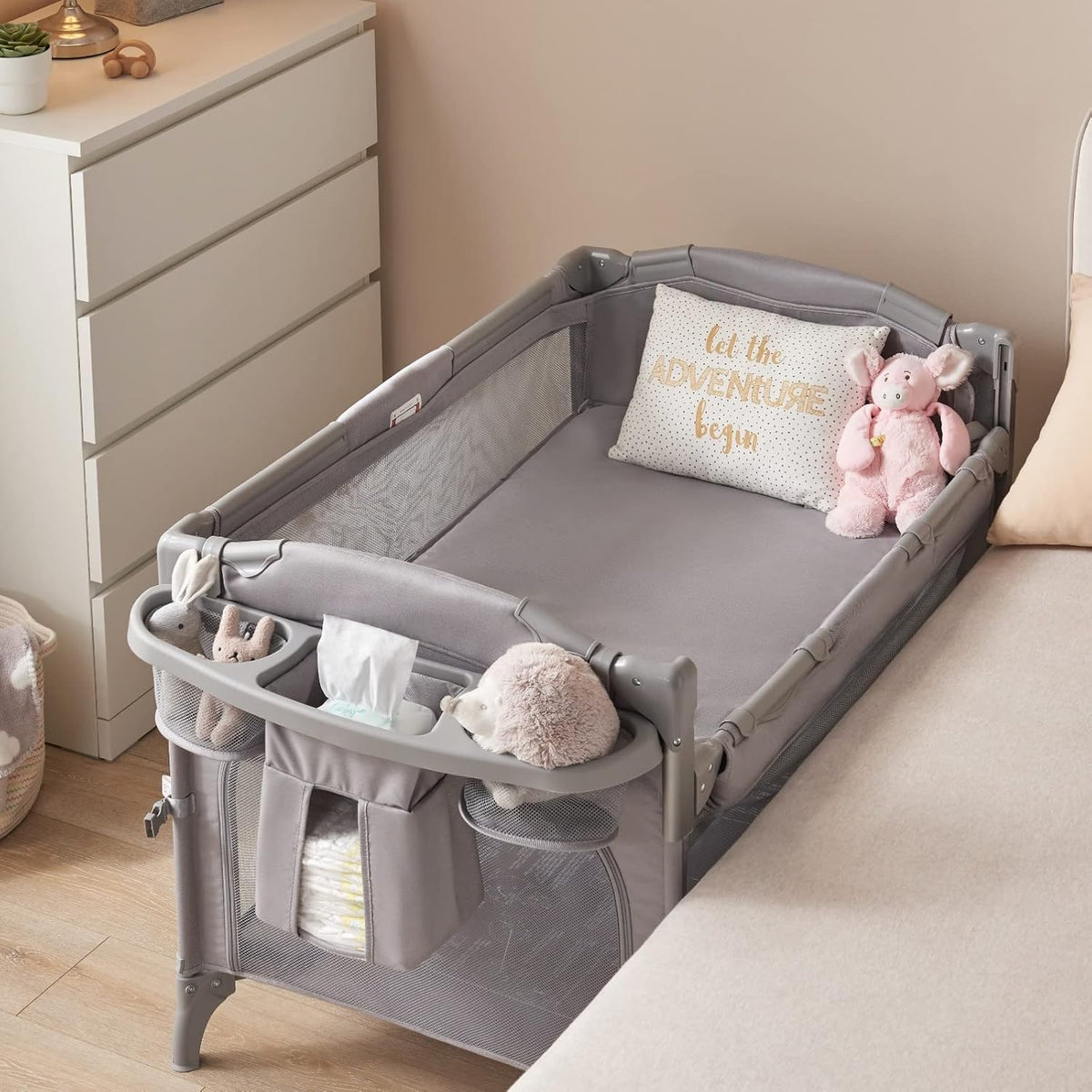 4-in-1 Baby Bassinet Bedside Sleeper, Playard & Changing Table L423